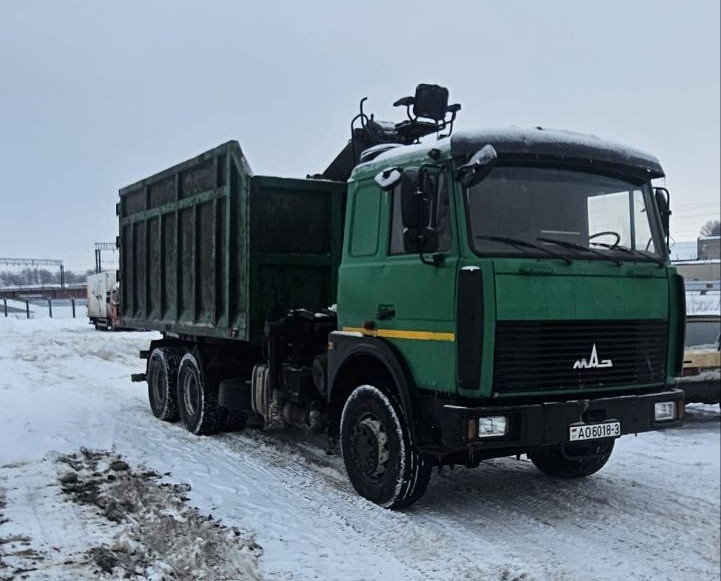 Грузовой автомобиль с манипулятором до 10 тонн